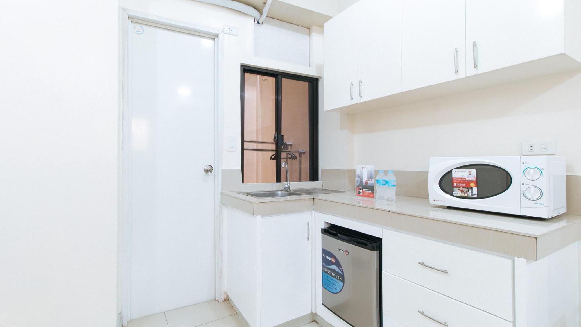 Reddoorz Near Pasay Taft Hotel Kültér fotó