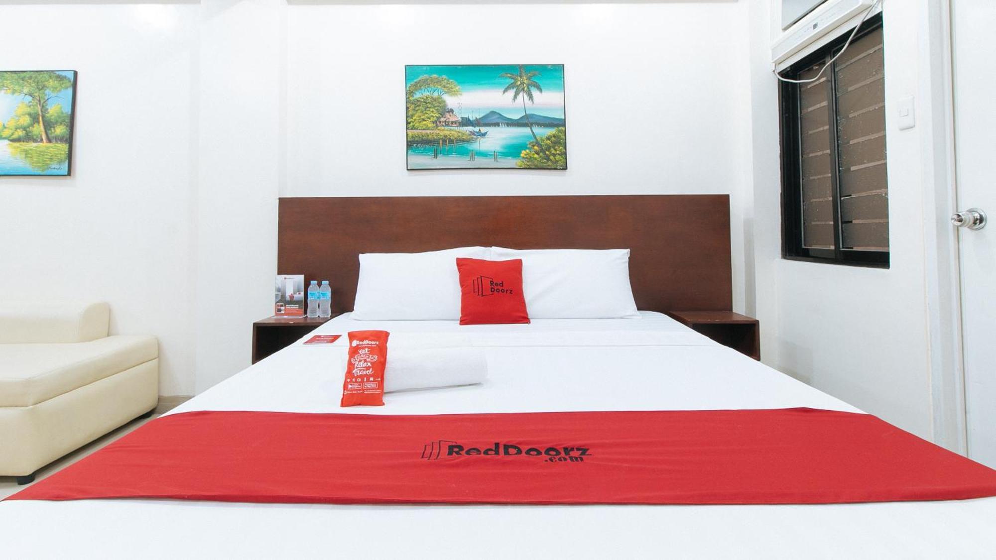 Reddoorz Near Pasay Taft Hotel Kültér fotó