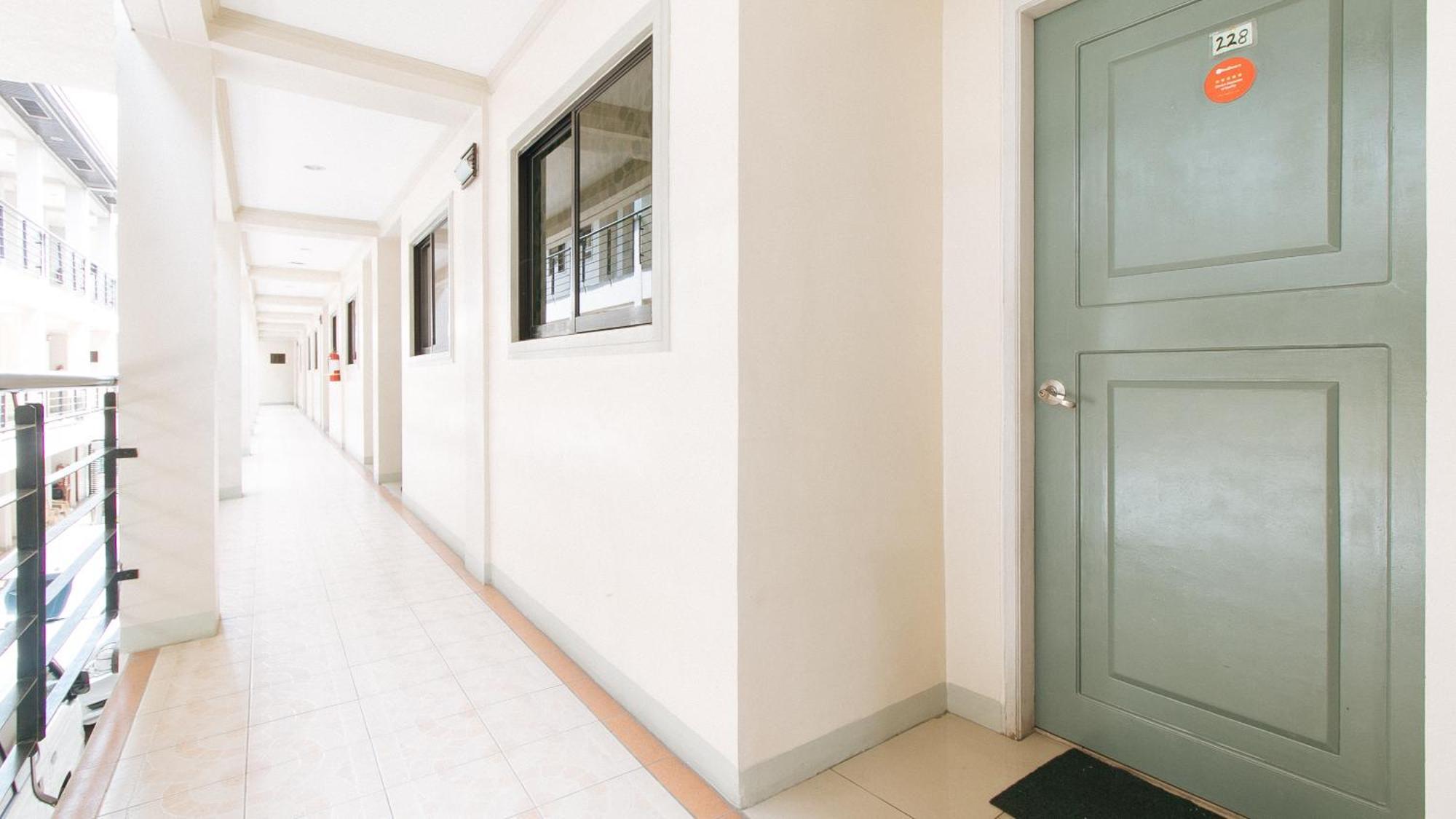 Reddoorz Near Pasay Taft Hotel Kültér fotó